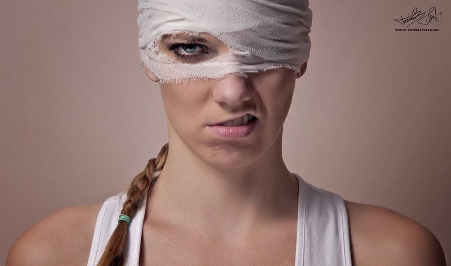 .... Автор: Tomáš Paule portrait,glamour,emotion, Tomáš Paule