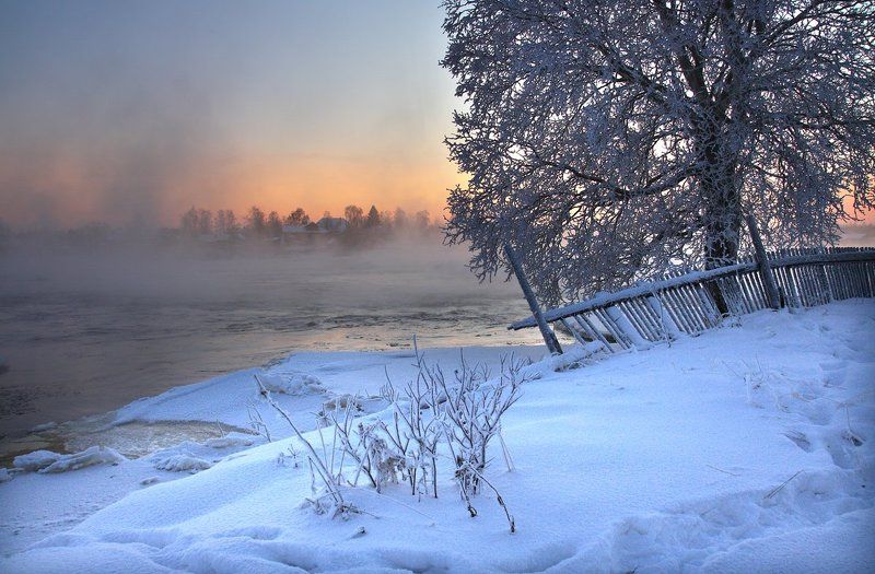 У рекиphoto preview