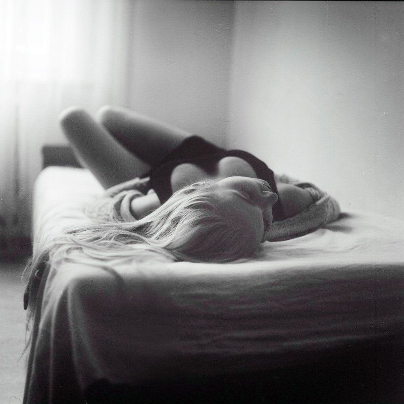 b&w, 6x6, portrait *photo preview