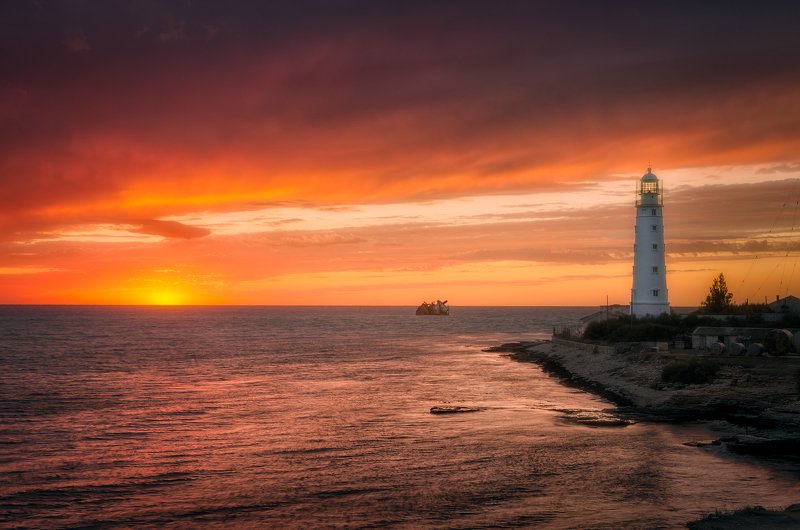 маяк, крым Тарханкутский маякphoto preview