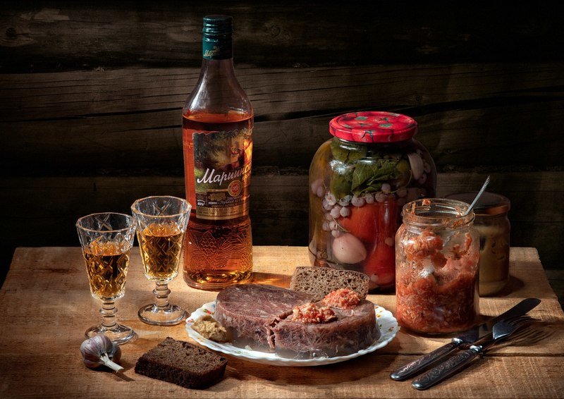 водка Холодец и Мариинская настойкаphoto preview