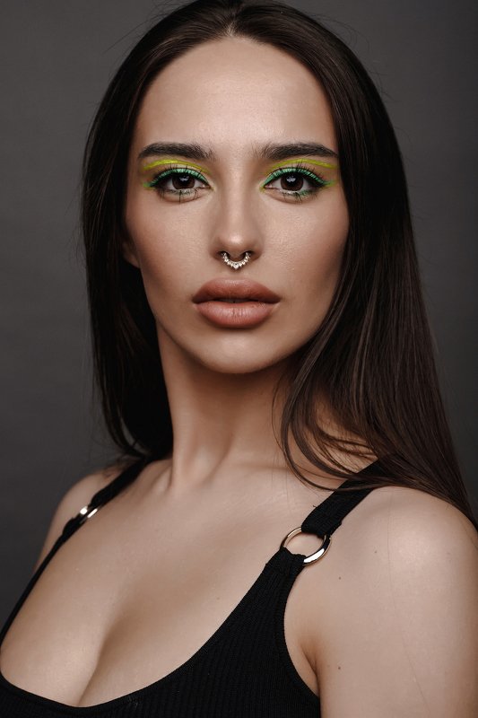 art girlphoto preview