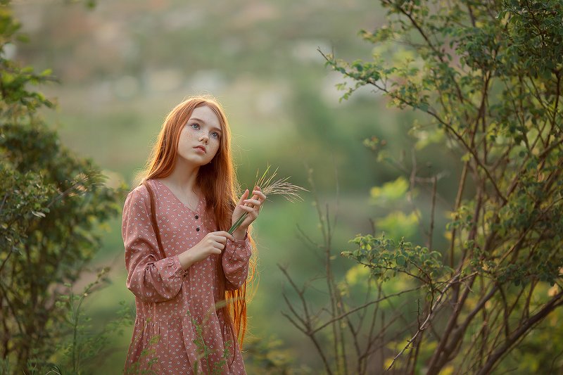 рыжая девочка закат волосы ***photo preview