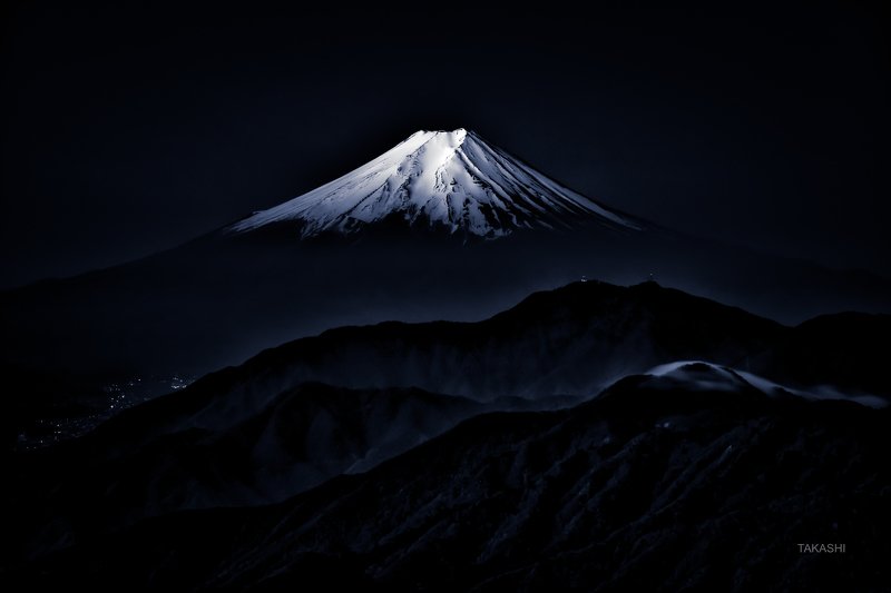 Fuji,Japan,mountain,summit,snow,amazing,blue ink, wonderful Shining snowphoto preview