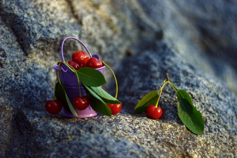 canon 50, beautiful, красивый, moment, момент, summer, лето, летняя, berries, ягоды, fruits, фрукты, cherry, вишня, still life, натюрморт, Маленькие радости летнего вечера. :)photo preview