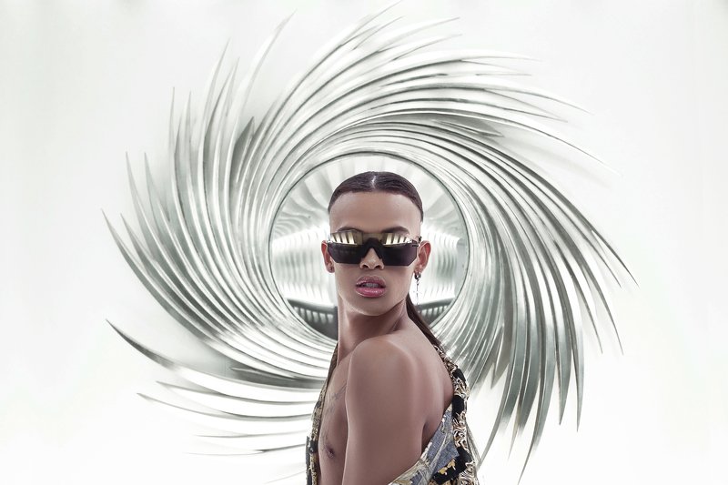 Портрет, парень, очки, андрогин Leephoto preview