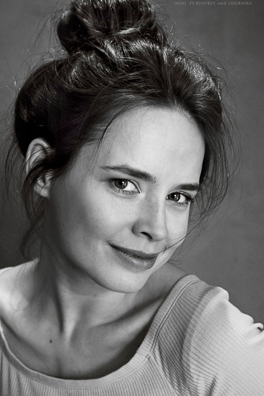 девушка глаза чб портрет Аннаphoto preview