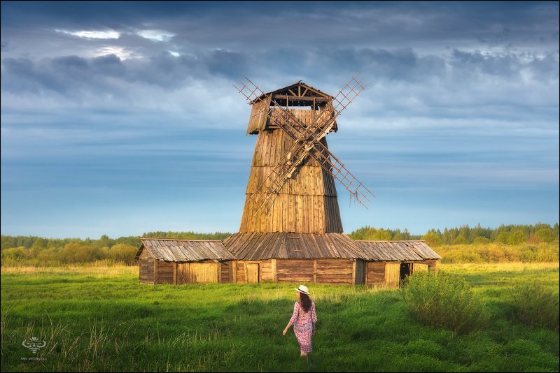 Россия, Псков, фототур Летний закат в деревне....photo preview