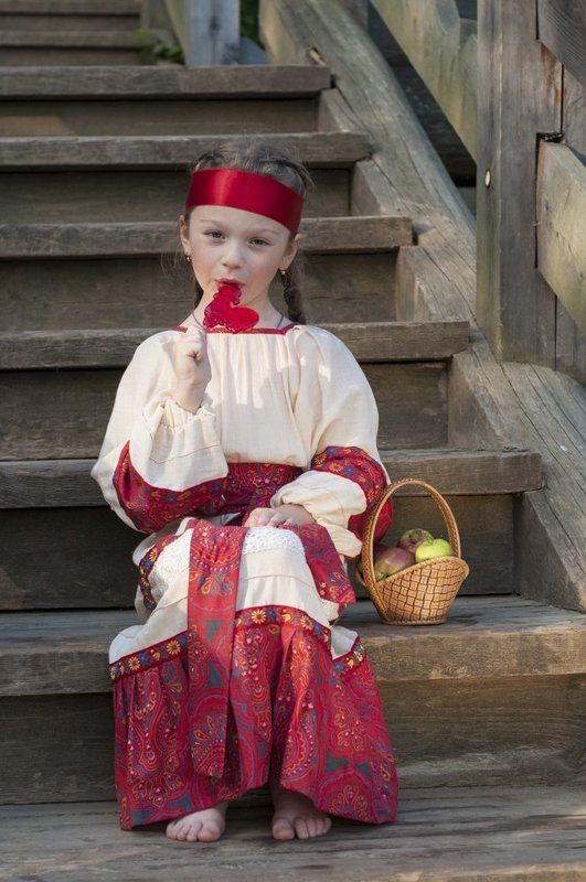 Детство из прабабушкиного сундукаphoto preview