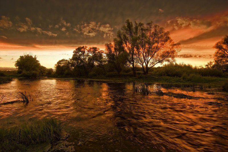 Красная река фото превью