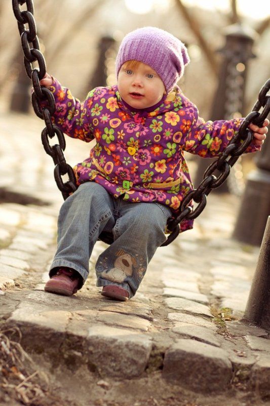 крылатые качелиphoto preview