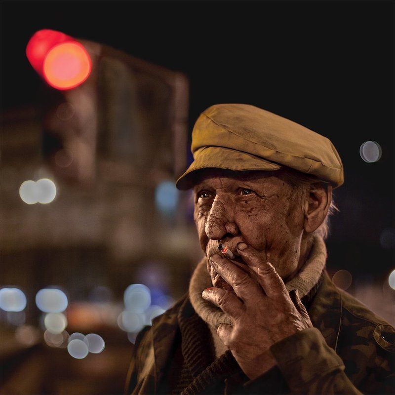 Красный светphoto preview