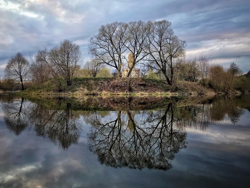 Вдоль реки Пахрыphoto preview