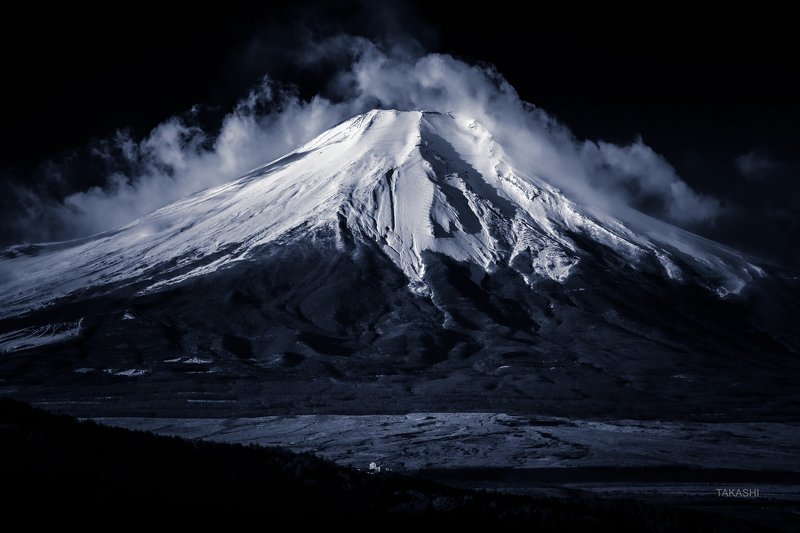 Fuji,Japan,mountain,amazing,wonderful,winter,snow,summit, Calm winter dayphoto preview