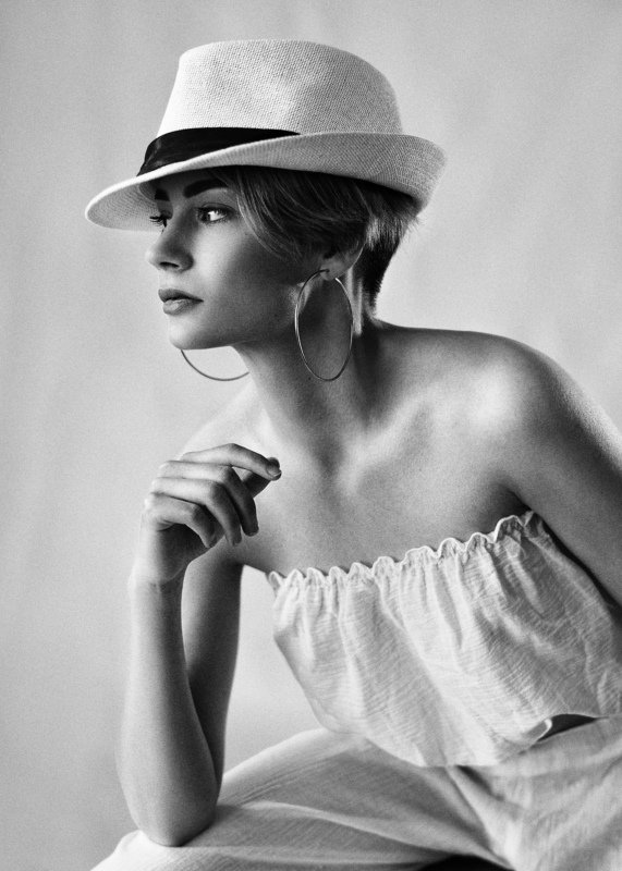 портрет, чернобелый, девушка, модель,  Ксенияphoto preview