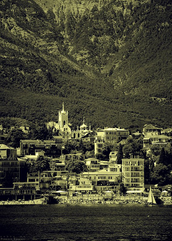 ялта, горы, берег, лето Ялтинские берегаphoto preview