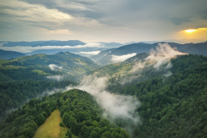 август, вечер, горы, дождь, карпаты, лето, туман, тучи Скучаем по Карпатамphoto preview
