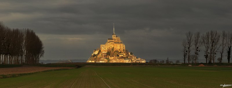 франция,mont saint-michel,france Вне времениphoto preview