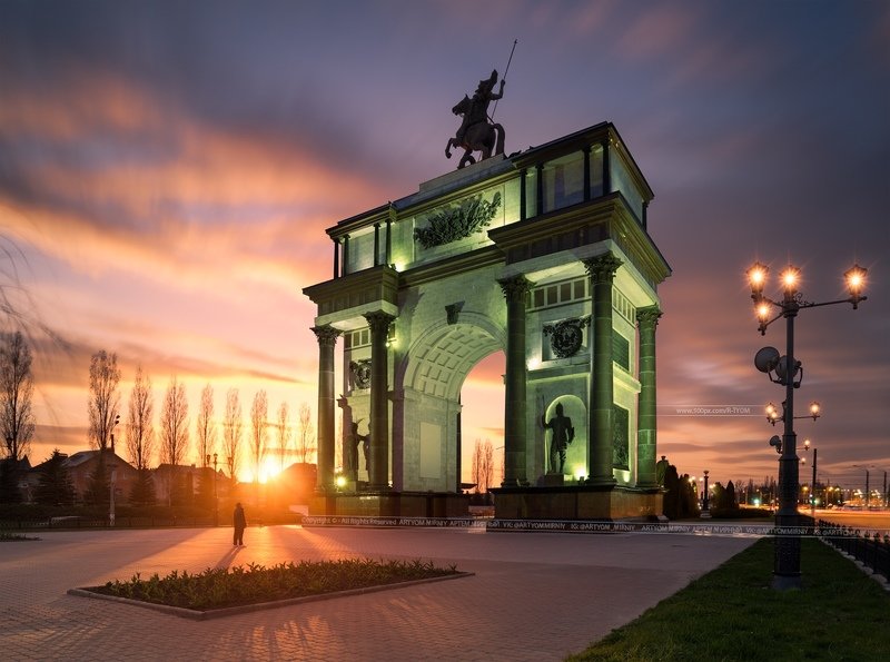 курск, россия, триумфальная арка, закат, небо, артем мирный, artyom mirniy, kursk, russia, triumphal arch, жуков, победа, георгий победоносец, память, история, мемориал, курская дуга, capriccio, photoartist, , каприччио, фотохудожник, veduta, ведута Триумфальная арка мемориального комплексаphoto preview