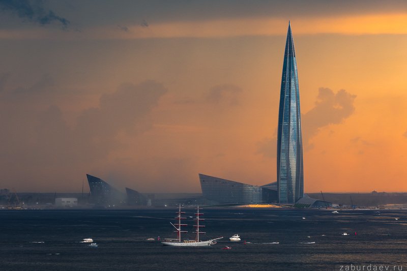 россия, петербург, город, лето, алые паруса Перед бурейphoto preview