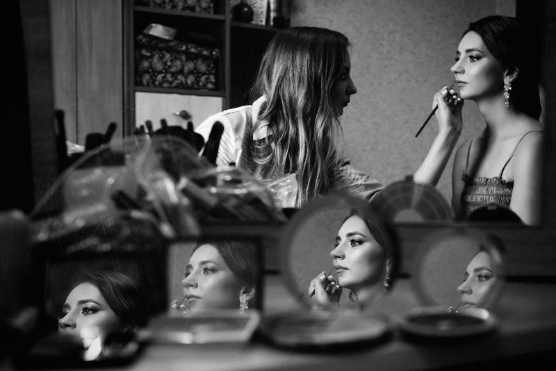 девушка, свадьба, невеста, креатив, черное-белое Пять зеркалphoto preview