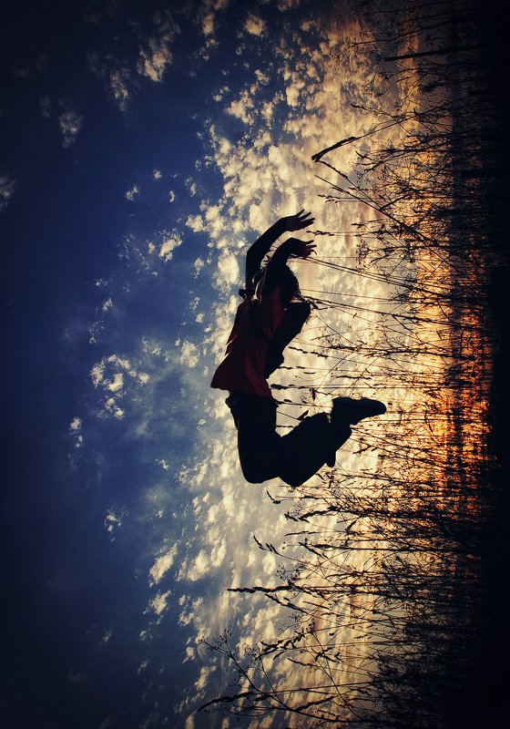 wwwest прыжок силуэт закат jump sunset silhouette Прыжокphoto preview