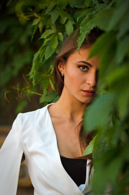 Портрет, модель Портрет моделиphoto preview