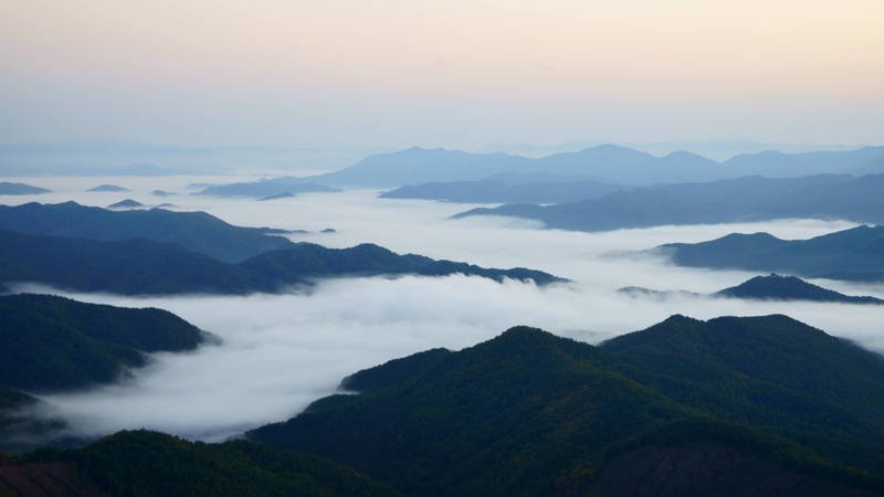 south korea, gyeongsangbukdo,dawn,mountain,clouds,morning, landscape, autumn, Clouds under the mountainphoto preview