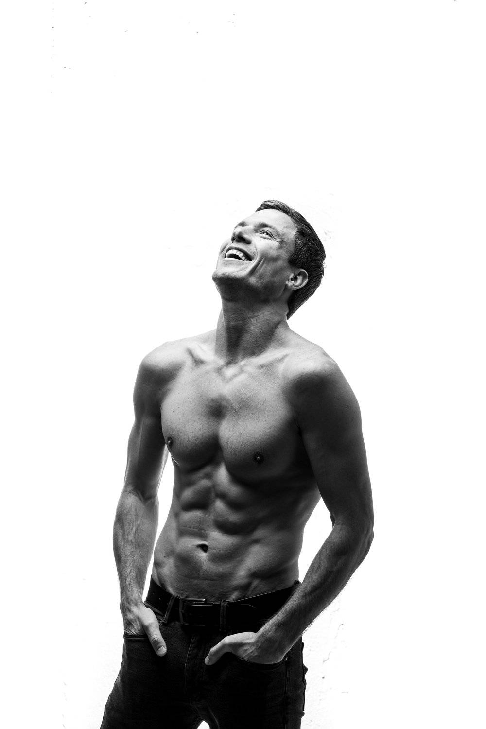 Светло. Автор: Сергей Белоусов , Сергей Белоусов