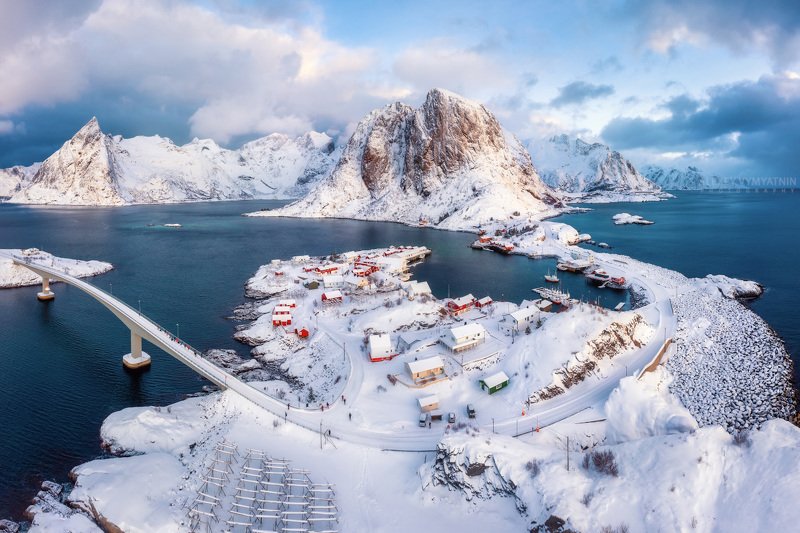hamnoy, norvegia, lofoten, islands, winter, outdoor, village, drone Лофотенская классикаphoto preview