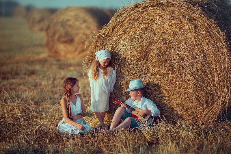 А в поле музыка игралаphoto preview