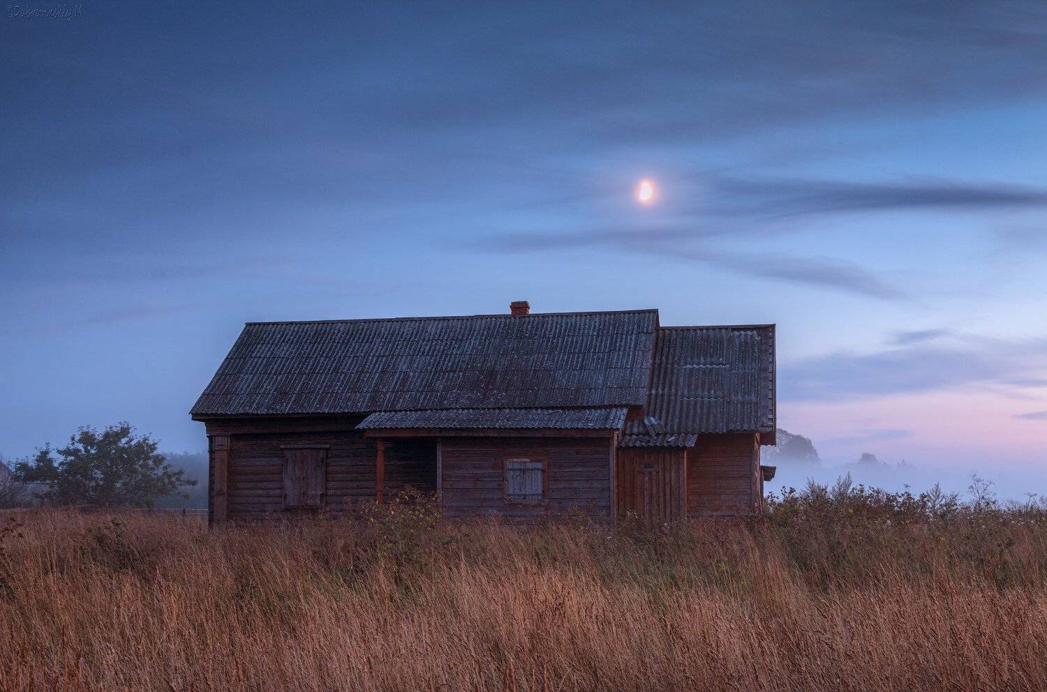 домик, луна, вечер, осенево, ярославская область, Михаил Дубровинский