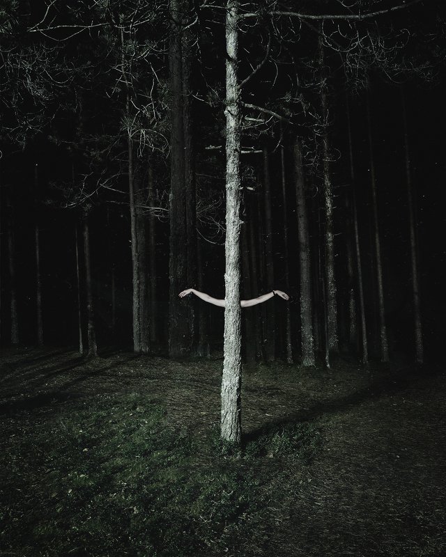 conceptualism fine art  conceptual  minimalism surreal existentialism  contemporary art  conceptual photography surreal photography live in your bodyphoto preview