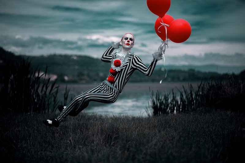 #it #redballoon #cosplay #lake #levitation #cinemamood #dark Fear ITselfphoto preview