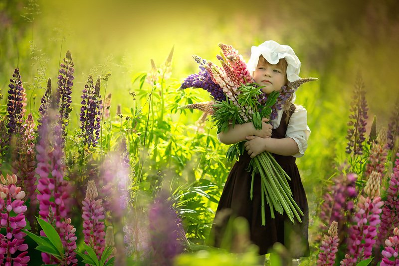детский фотограф, семейный фотограф, обучение фотографии, обучение ретуши, сказочные фотографии, фото дети, дети, семьи, Валерия Мороз Люпиныphoto preview