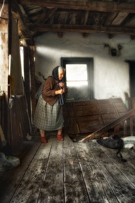 бабушкаphoto preview