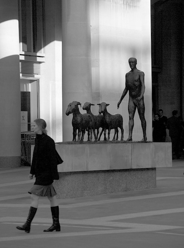 Куда же ты....???photo preview