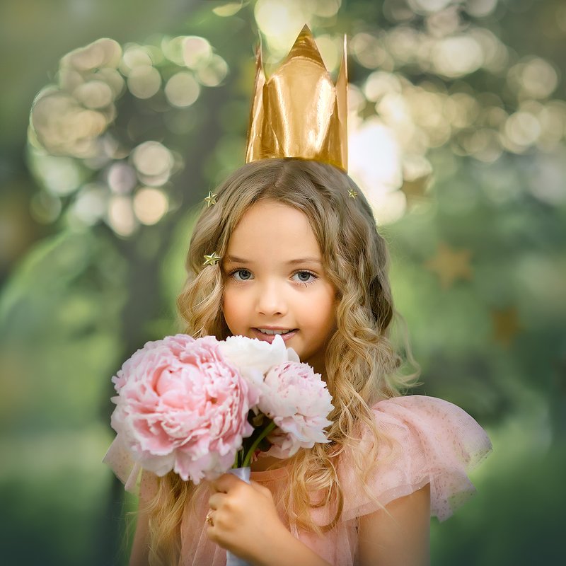 Волшебная королеваphoto preview