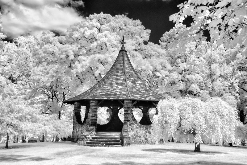 Infrared Gazebophoto preview