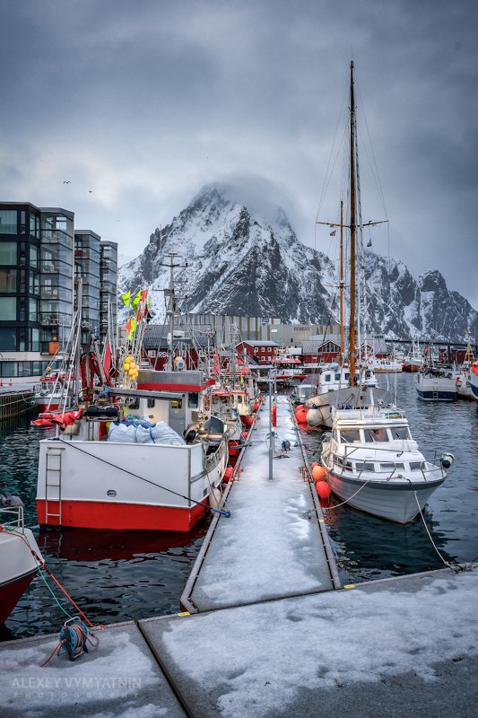 norway, lofoten, svolvaer, city, winter, urban, mountain, ship Утро в Свольвереphoto preview