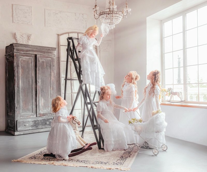 Сёстра, дети, ребёнок, аристократ, история, историческая фотосессия, исторический костюм, костюм, платье, игрушка, портрет, детская фотосессия, идеи для фотосессии Сёстры photo preview