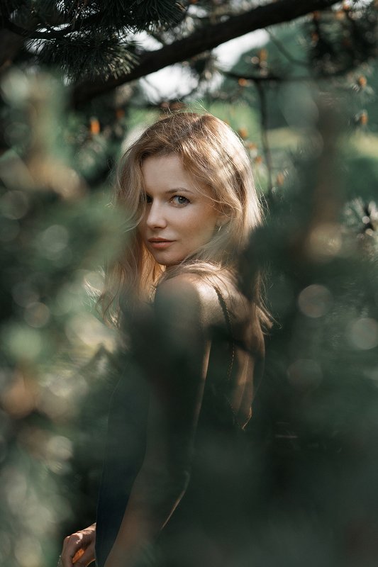 девушка, лес, лето, актриса Саша фото превью