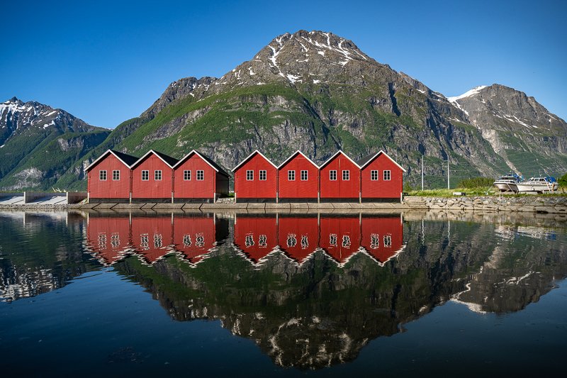 The boat housesphoto preview