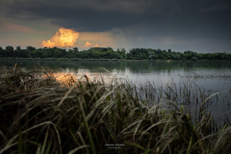 природа, пейзаж, река, облака, небо, тучи, гроза, закат река Окаphoto preview