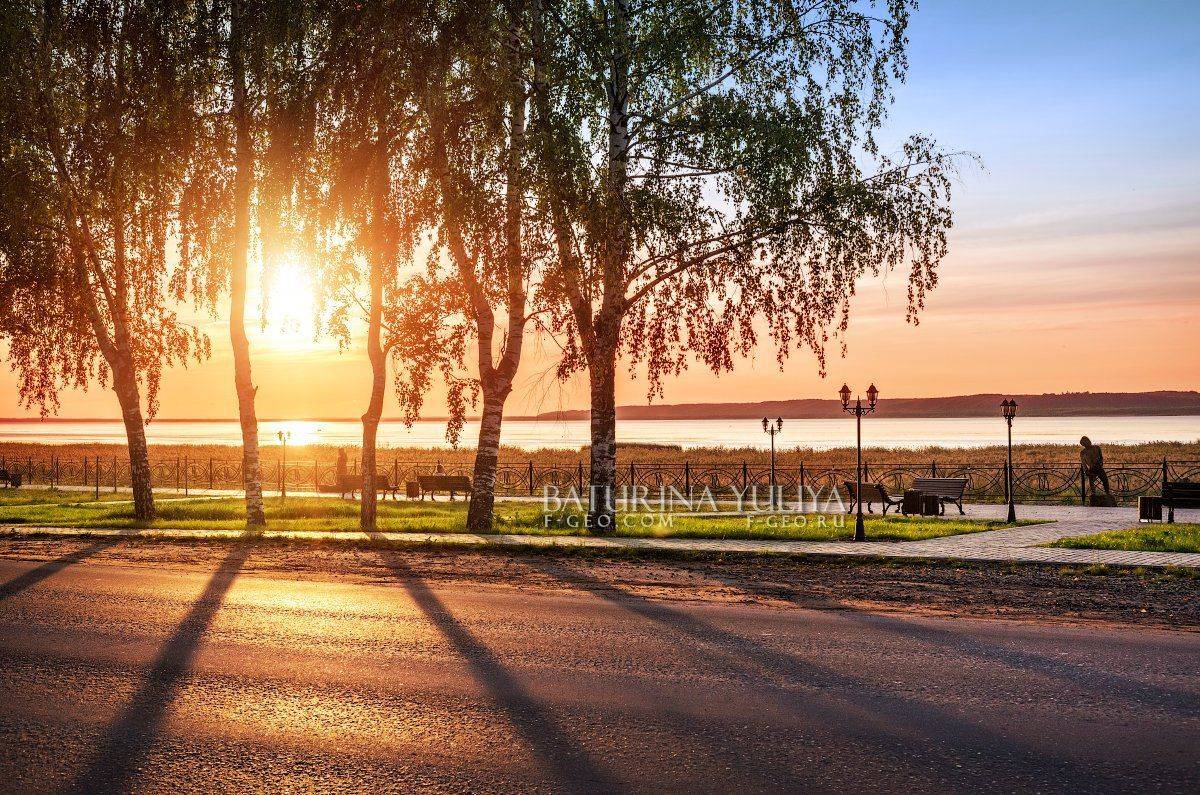 Тени деревьев. Автор: Юлия Батурина галич, озеро, Юлия Батурина