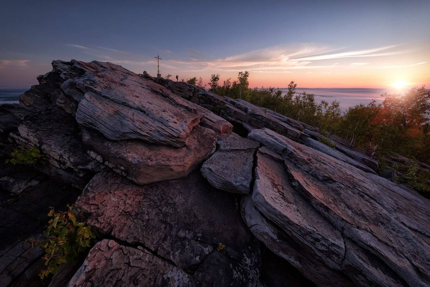 губаха, гора, крестовая, пермь, рассвет, утро, скалы, крест, солнце, Андрей Чиж