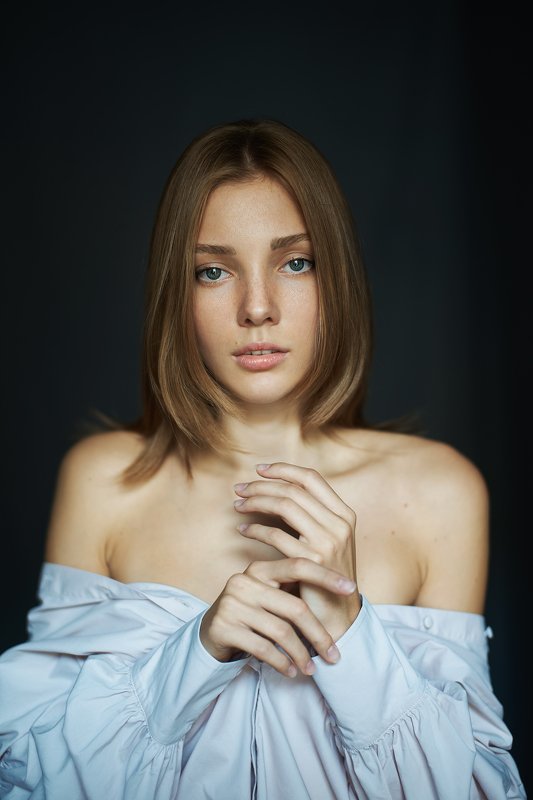 портрет, эмоции, взгляд, красивая, робко, нежно Настяphoto preview