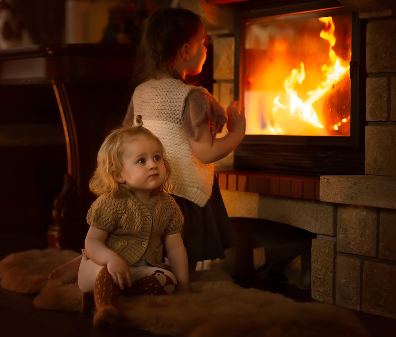 Вечер у каминаphoto preview