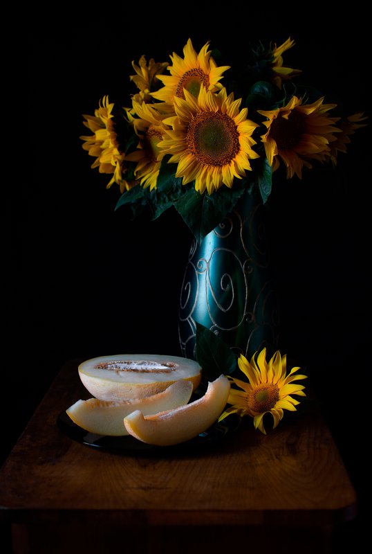 лето, цветы, подсолнухи, цветы солнца, ваза, дыня, фрукт, овощ Мой сладкий июль...photo preview