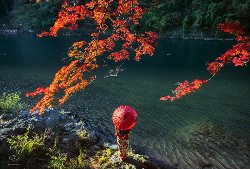 Япония, момидзи Момидзи — сезон красных листьев в Японииphoto preview